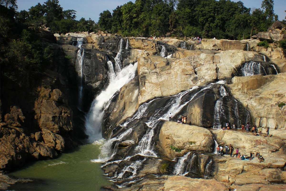 There are number of beautiful tourist places in Ranchi.